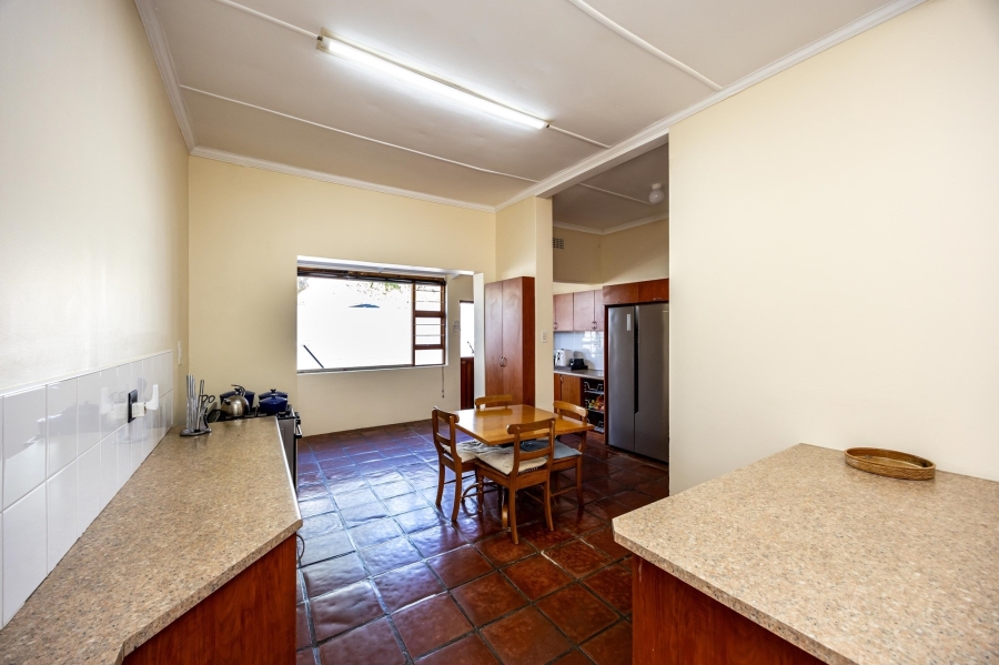 To Let 4 Bedroom Property for Rent in Selborne Eastern Cape